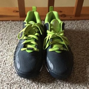 Adidas D Rose Englewood 2 Grey and Green Shoe